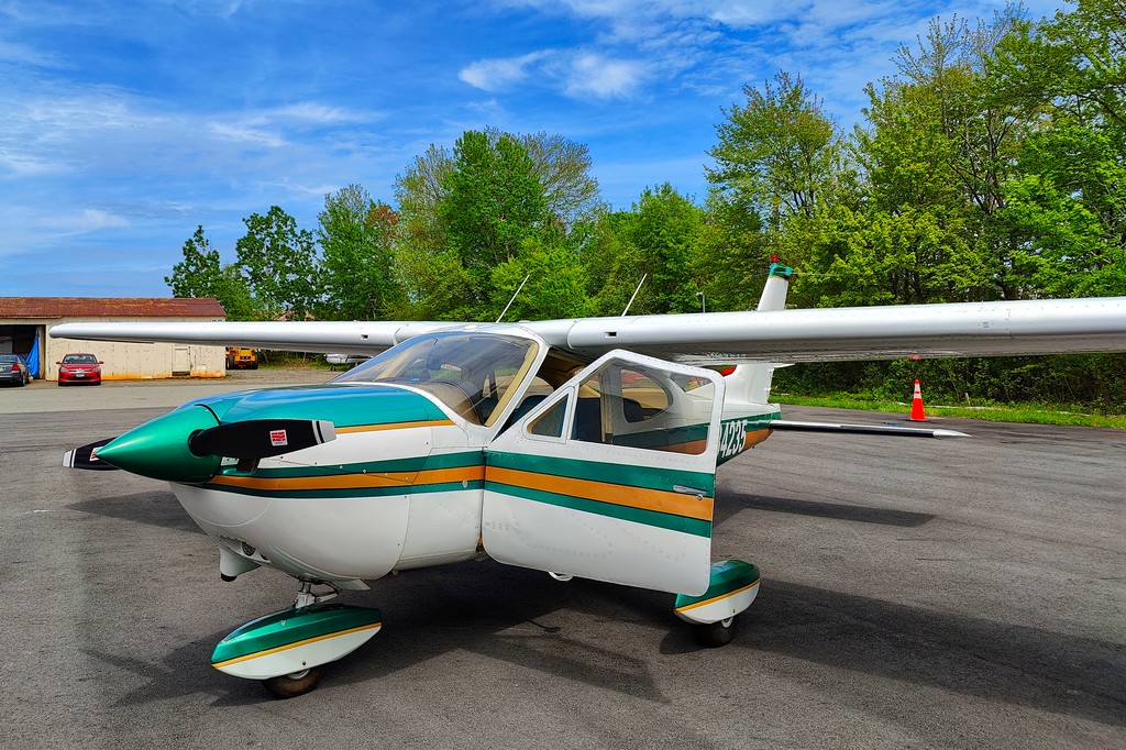 N34235 1972 Cessna Cardinal